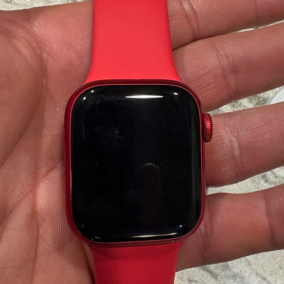 Apple Watch Product Red Series 8 41 mm, reset - Picture 2 of 11